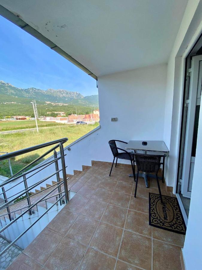 Apartman Slavica Apartment Kotor Ngoại thất bức ảnh